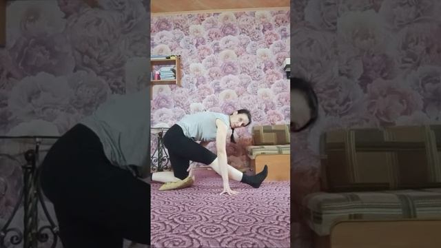 Занятие 1. Для хорошего самочувствия. Дыхательные упражнения, асаны, медитация и расслабление. смотреть онлайн