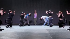 ITZY — "Dynamite" Dance practice MIRRORED and focused.