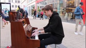 Музыка из опенинга Джо Джо