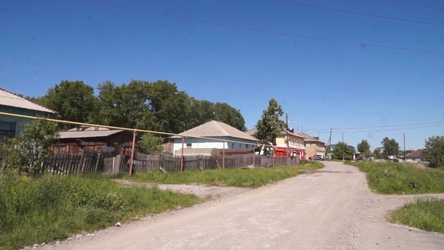 Кто почистит территорию около контейнерных площадок после вывоза мусора? смотреть онлайн