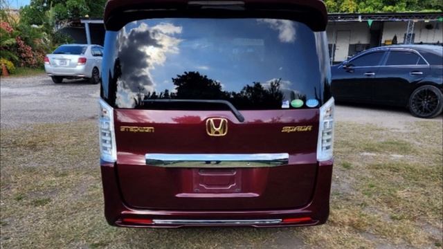 2013 Honda Stepwagon For Sale in Clarendon, Jamaican Cars смотреть онлайн