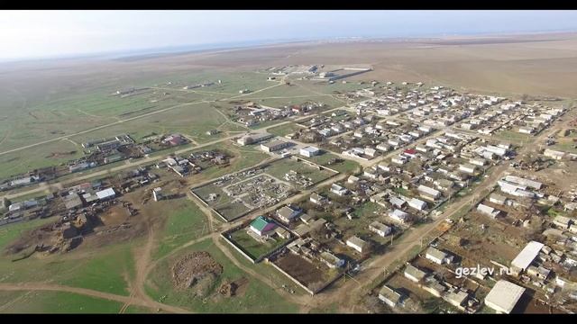 Село Приветное, Сакский р-н, Крым, 2017 купить участки ИЖС, сельхоз, дома с высоты птичьего полета. смотреть онлайн