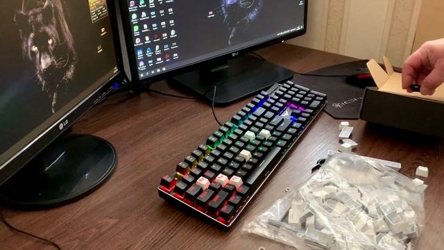 Механическая клавиатура ? Меняем кейкапы ? Уменьшаем шум !!! смотреть онлайн