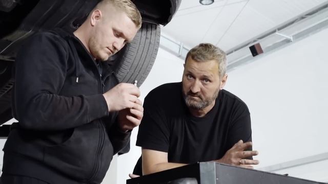 Pierwszym podejrzanym był regulator ciśnienia paliwa! #Naprawy_nie_do_naprawy смотреть онлайн