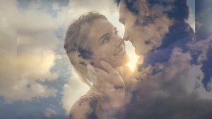 МНЕ ТВЕРДЯТ, ЧТО СКОРО ТЫ ЛЮБОВЬ НАЙДЕШЬ/THEY TELL ME YOU WILL FIND LOVE SOON. Flake Ice/Piano/2023