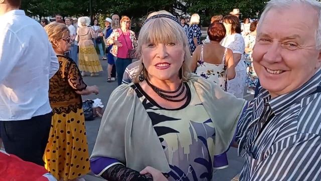 Букет из белых роз. 29.07. смотреть онлайн