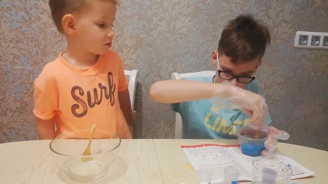 ГОТОВИМ СЛАЙМ САМИ! НИНДЗЯ-СЛАЙМ! КОСМИЧЕСКИЙ СЛАЙМ!ОБЗОР НАБОРА ДЛЯ СОЗДАНИЯ СЛАЙМА! смотреть онлайн
