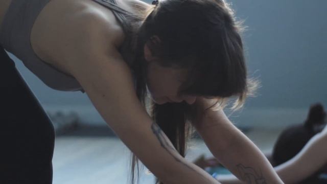 Приглашение Анны Залысиной на серию классов хатха йоги продвинутого уровня. смотреть онлайн