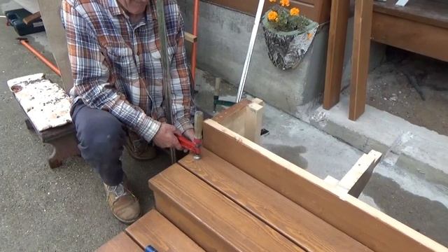 Ремонт и изготовление ступеней на веранду Часть № 2.Repair of steps to the veranda Part2. смотреть онлайн
