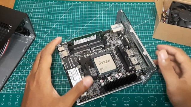 Ryzen 5 5600G + ASRock Deskmini X300 (Mini PC) смотреть онлайн