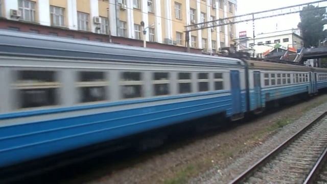 ЭД9М-100 по маршруту №6814 Киев-Гребенка смотреть онлайн