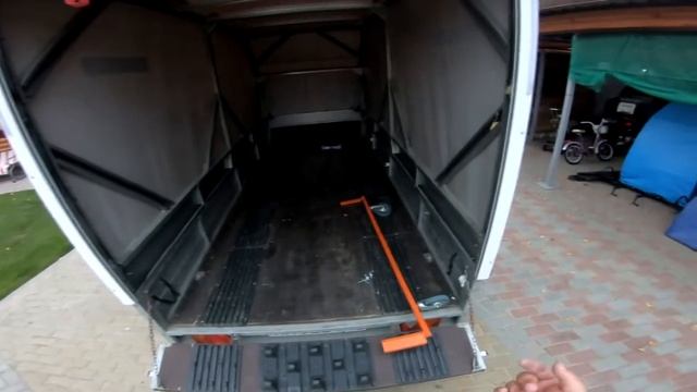 Обзор и доработки ПРИЦЕПА ССТ-7132-09. Подъемная крышка съемный тент крепление ЭНДУРО мотоцикла.