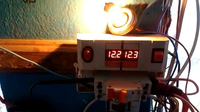 Тест солнечной панели 250 ватт.На грид sun 1000 и на АКБ 12в.В солнечный день. Видео для подписчика смотреть онлайн