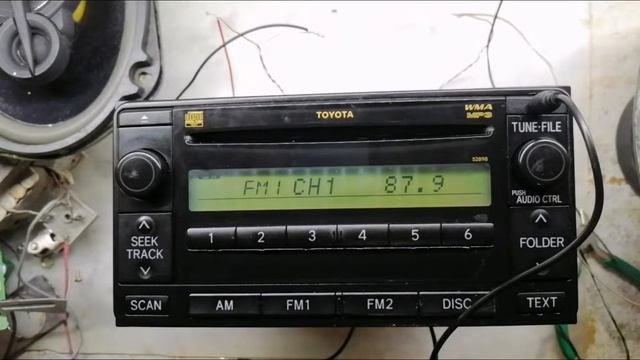 como poner auxiliar a estereo toyota HIACE смотреть онлайн