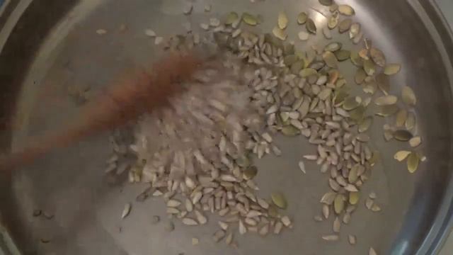 #КунжутСемечкиГрецкиеорехиКабачок Кабачки фаршированные семенами и орехами! Проще не бывает! смотреть онлайн