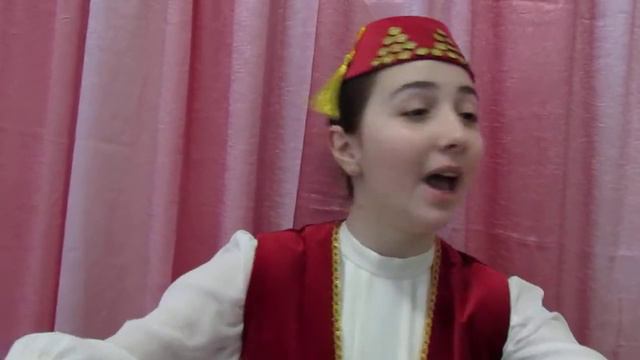 Адиле Мустафаева "Огълан элинъи саллама" 14 лет смотреть онлайн