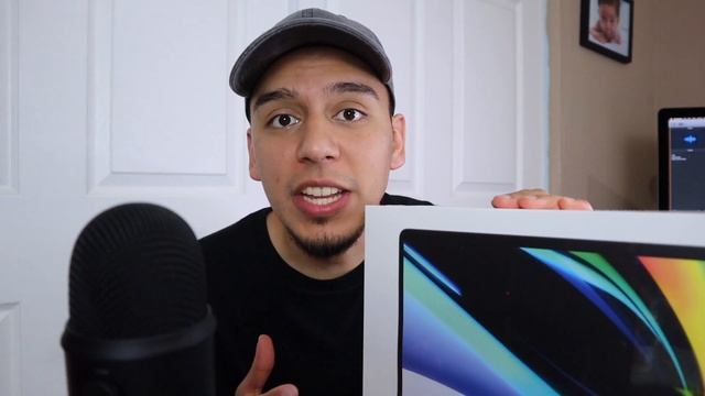 MacBook Pro 2019 16 Inch - Simple, Quick Unboxing (The End Is A FAIL!)