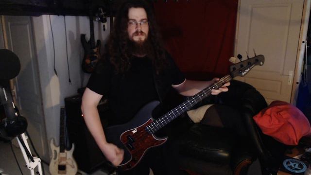 Boney M - Daddy Cool -- Bass Cover (Harley Benton PB-20 SBK) смотреть онлайн