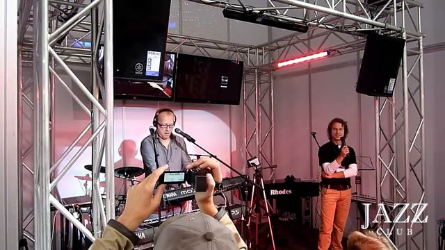 Bert Smorenburg @ Ukraine Music Fair 2011(Full) смотреть онлайн