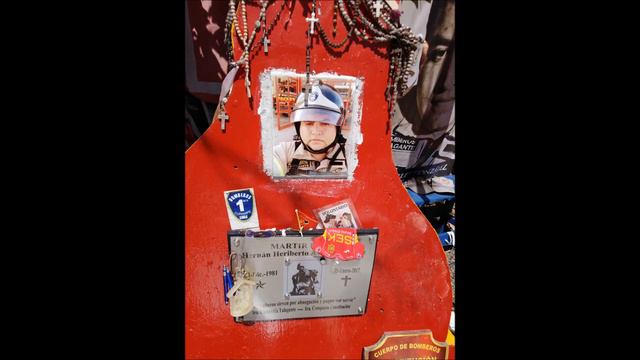 En Memoria del Bombero Martir, Hernan Aviles Gonzalez, que fallecio el 25.01.2017 смотреть онлайн