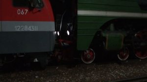 Ретро паровозы П36 -0120  и Л  на ст.Туапсе