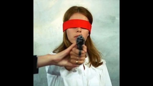 girl in red - i wanna be your girlfriend смотреть онлайн