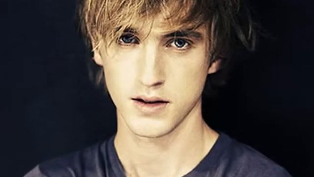 Harry Potter Cast and Characters смотреть онлайн