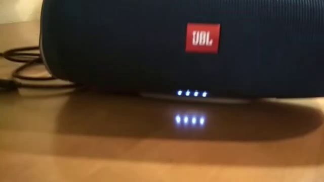 ОБЗОР НА ЛУЧШУЮ БЕЗПРОВОДНУЮ КОЛОНКУ JBL CHARGE 4! смотреть онлайн
