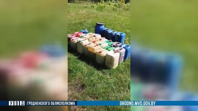 У жителя Щучинского района во дворе дома обнаружено 560 литров окрашенного дизельного топлива смотреть онлайн