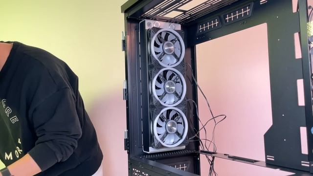 $8000 LIANLI V3000 PLUS Watercooled Build смотреть онлайн