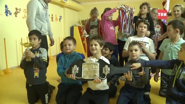 Зарядка с чемпионами в Дедовске смотреть онлайн