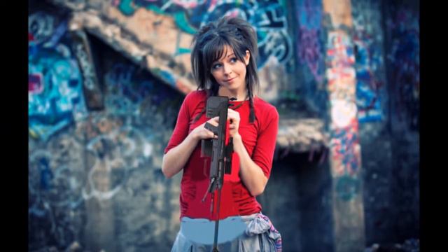 Lindsey Stirling: Halo theme and Bad Photoshop смотреть онлайн