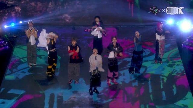 [K-Choreo Tower Cam 4K] 에잇턴 'EXCEL' (8TURN Choreography) l @MusicBank KBS 230630 смотреть онлайн