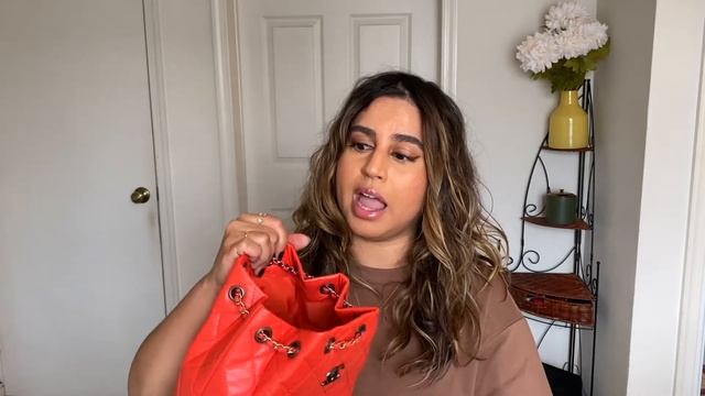 Chanel Gabrielle Backpack Review | What Fits | Pros and Cons смотреть онлайн