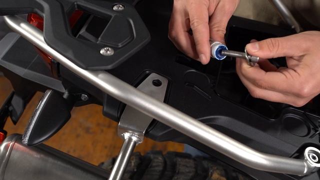 BMW F850GS Installation: Touratech Zega Pannier Racks смотреть онлайн