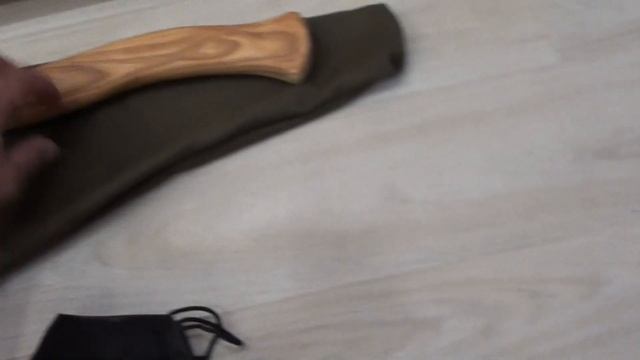 Топор Лозовского Кузнечно-механического завода на ясене с чехлом смотреть онлайн