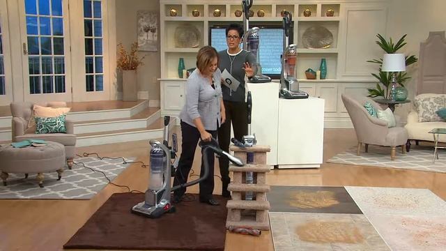Electrolux Precision BrushRoll Clean Upright Vacuum w/ Tools with Rachel Boesing смотреть онлайн