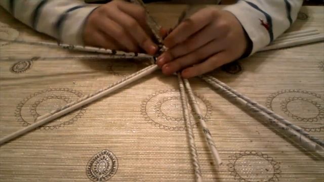 Плетем небольшую квадратную шкатулку(1 часть) смотреть онлайн