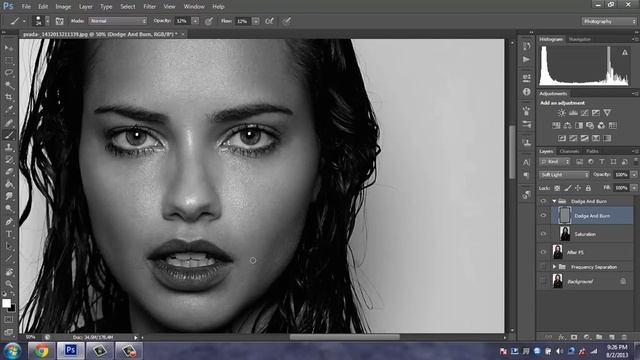 Adriana Lima - High-End Skin Retouching Photoshop CS6 - Timelapse смотреть онлайн