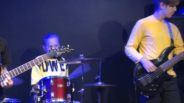 01. Platanos в рок-школе. смотреть онлайн