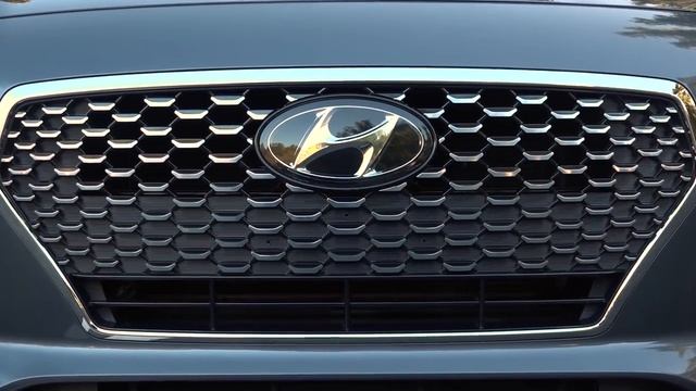 2018 Hyundai Elantra GT смотреть онлайн