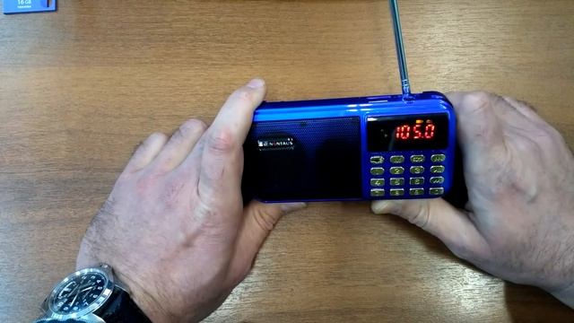 Радиоприёмник C-803 на Li-ion 18650 смотреть онлайн