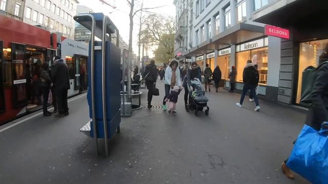 МЕЖДУ ШВЕЙЦАРИЕЙ И ИТАЛИЕЙ - РОЖДЕСТВО В ЦЮРИХЕ смотреть онлайн