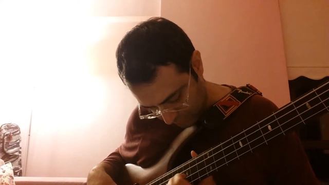 IBANEZ SR500 BFM FRETLESS BASS SOLO DMINOR- İLKER BORAN смотреть онлайн