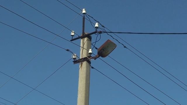 Старый самодельный уличный фонарь с лампой накаливания 220 в смотреть онлайн