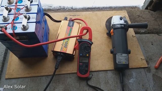 Аккумулятор lifepo4 12v 100 а/ч работает на морозе. Измеряю ток. смотреть онлайн