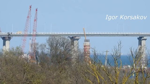 Крымский(апрель 2018)мост!Подходы к мосту с Крыма!Обзор моста Крым-Арки-Тамань! смотреть онлайн