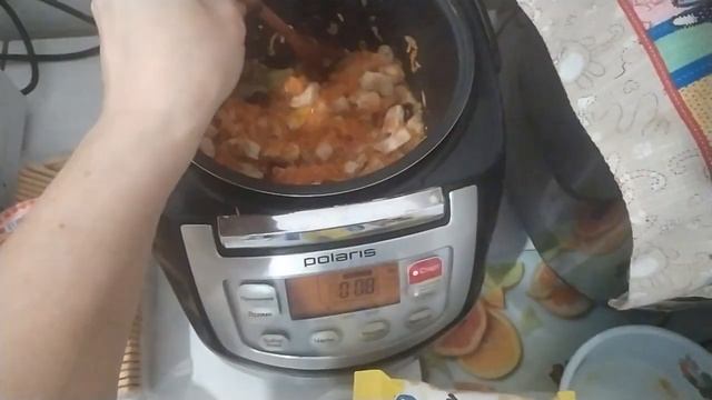 Шью фартук...Готовлю обед...Место для шкафа-купе... смотреть онлайн