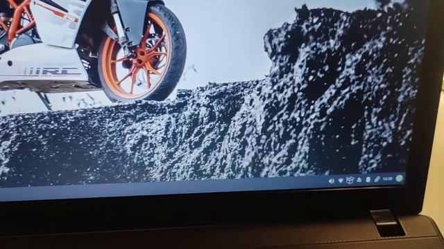 MX Linux on Acer Aspire 5742G смотреть онлайн