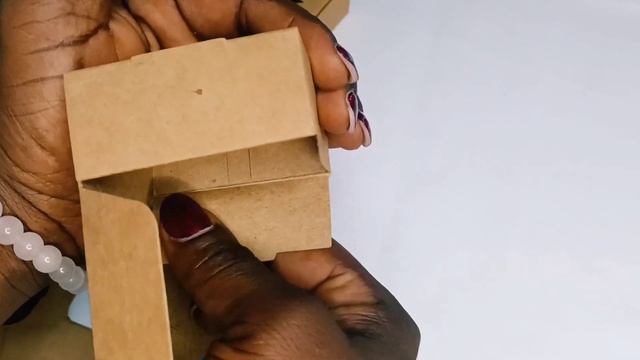 Paper Gift Box, Easy Krafting/ Cute Gift Box with paper. Paper Box for Small Business. How To: смотреть онлайн